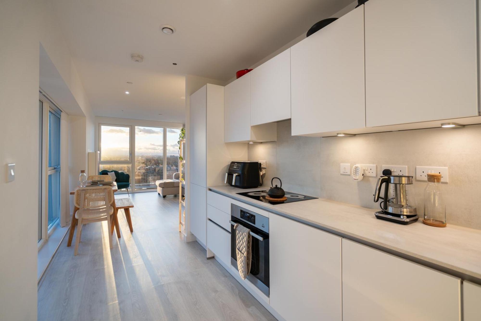 Apartamento Sunset Retreat: Steps From Heathrow/Twickenham Hounslow Exterior foto