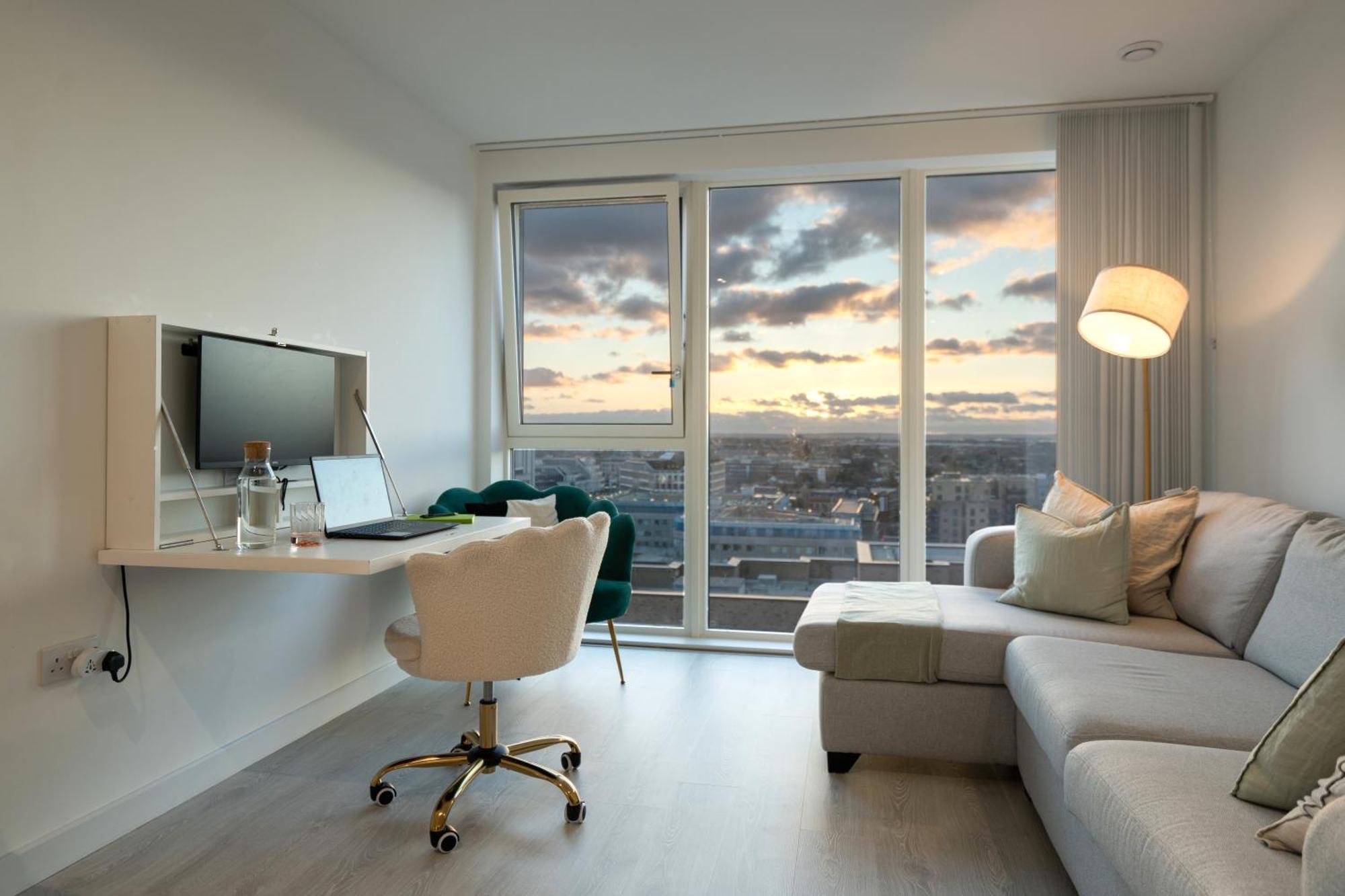 Apartamento Sunset Retreat: Steps From Heathrow/Twickenham Hounslow Exterior foto